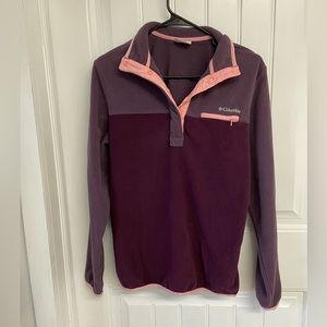 Women’s medium Columbia fleece jacket